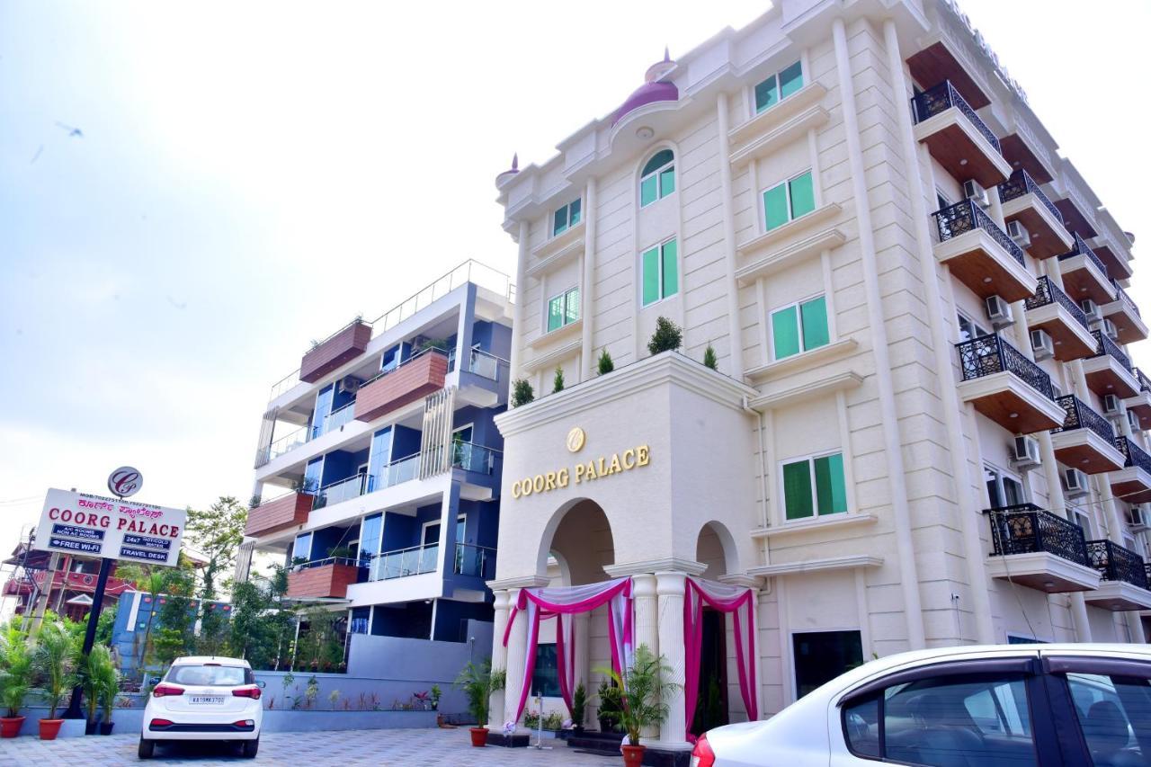 Hotel Coorg Palace มาดิเครี ภายนอก รูปภาพ