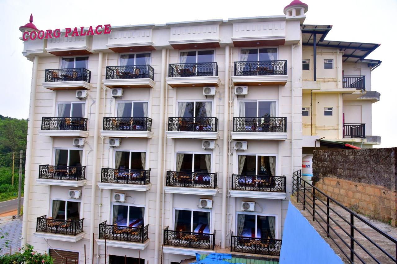 Hotel Coorg Palace มาดิเครี ภายนอก รูปภาพ