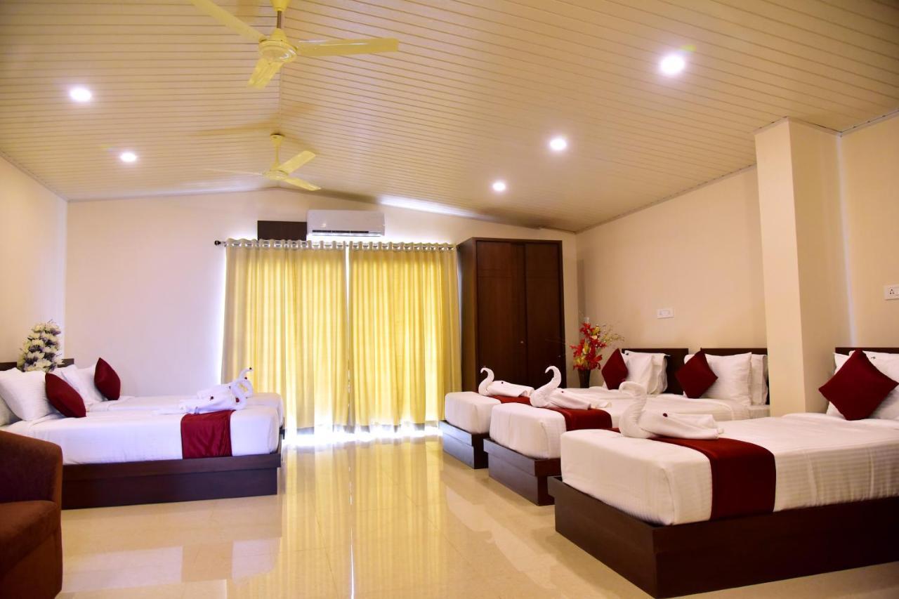 Hotel Coorg Palace มาดิเครี ภายนอก รูปภาพ